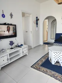 villa with sea view - Image 5