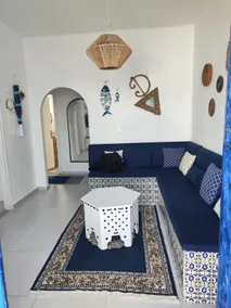 villa with sea view - Image 4