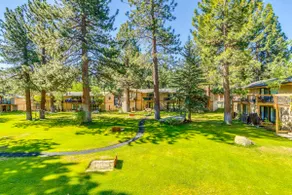 Mammoth Lakes Vacation Rental: 1 Mi to Ski Area! - Image 3