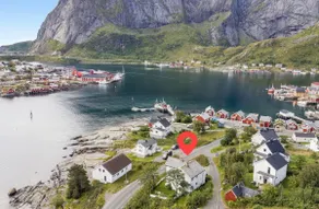 Reine Fishermans House - Mountain & Seaview - Image 4