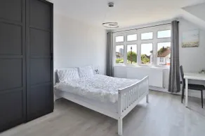 Peaceful Home, Kingston upon Thames, No Guest Fee - Image 4