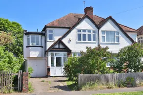 Peaceful Home, Kingston upon Thames, No Guest Fee - Image 2