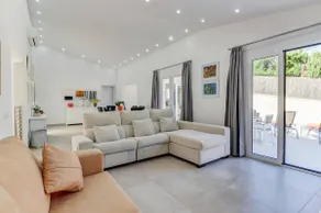 Villa Zaragoza by Villa Plus - Image 3