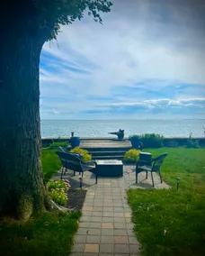 Lakeside Oasis-Lake Erie Lakefront w/ Golf Cart! - Image 2