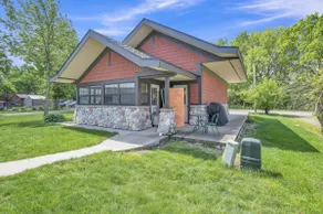 Anchors Away Cottage on Big Spirit Lake - Image 3