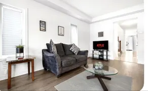 Modern 3BR in Welland • Near Niagara Falls - Image 2