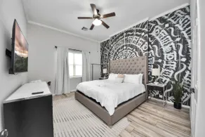 Modern/Stylish quiet home in Katy | 5 bed 2.5 bath - Image 3
