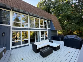 Entire Home in the Heart of Deep Creek Lake - Image 3