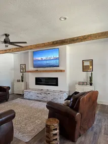Ranch house - Image 2