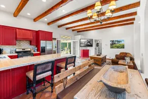The perfect Los Olivos Guest House - Image 4