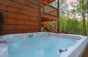 Upscale Cabin! Hot Tub & Arcade! - Image 3
