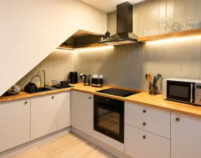 South Inch Townhouse · Perth · 2BR · Sleeps 4 - Image 4