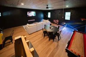 New Game Lounge | Hot Tub | DogFriendly | Sleeps 8 - Image 3