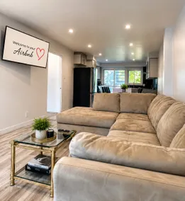 Amazing Home Away From Home! - Image 3