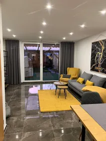 Cozy house with terrace, air conditioning, garden - Image 2