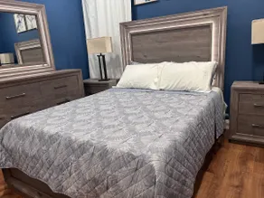 The blue backyard studio suite! - Image 2