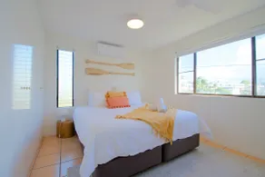 Sunnywaves | Stunning Ocean Views & Prime Location - Image 5