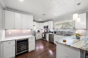 Htown Home Near NRG, Med Center | BBQ Yard Games - Image 4