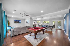 Htown Home Near NRG, Med Center | BBQ Yard Games - Image 2