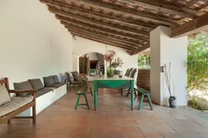 16th century farmhouse - Image 4