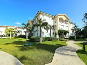C-126 New penthouse with a view of the beach and the sea - Image 4