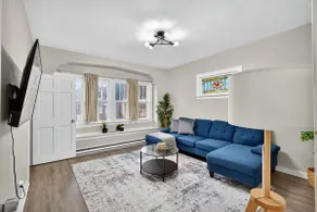 Massive 6BR w/ Garage Near Downtown - 7 min Drive - Image 2