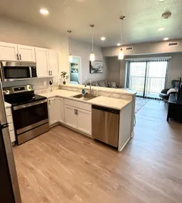 Relaxing Retreat 2 Bed | 2 Bath • Gym • Game Room - Image 2