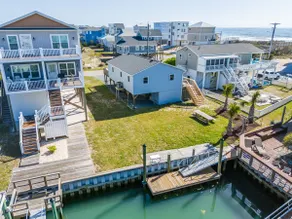 Location! New dock on canal, Steps to the Beach. - Image 4