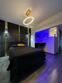 Pasavento - Modern Tiny Suite - Image 2