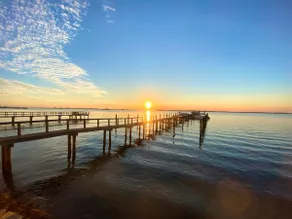 Condo in Waterfront Resort - Clearwater Beaches & Honeymoon Island, Free Bikes - Image 3