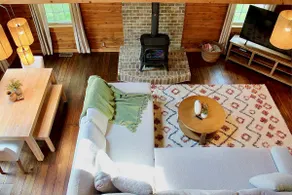 Oak Tree Cabin with Hot Tub - Image 2