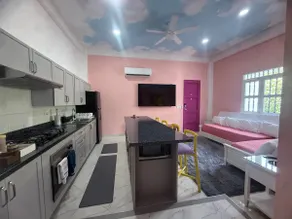 Spacious Retreat Near the Action in El Centro - Image 3