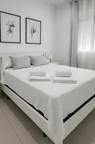 Accommodation Baeza California 2B - Image 3