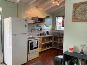 2 bedroom spacious, cosy, warm, light & airy flat - Image 4