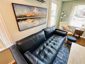 The Shamrock- Creekside & one block from downtown! - Image 4