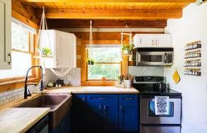 Charming Cabin in the Hollow - Image 5