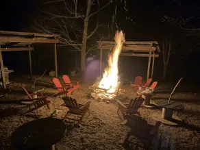 Large Cabin w/HOT TUB, Pool table, and Fire pit - Image 2