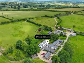 Byre Cottage, Dulverton - Image 4