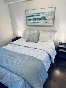 1BR-Laundry, Parking, 16 mins to Union by GO - Image 2