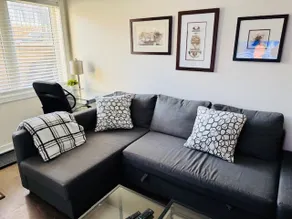 1BR-Laundry, Parking, 16 mins to Union by GO - Image 5