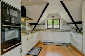 Two Grooms Cottage Dunster - Image 5