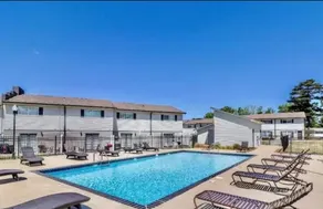 The Delta,2BR Townhome Stay by Velvet Ditch Villas - Image 4