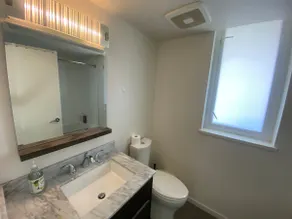 Stylish 2 bedroom apartment - Image 3