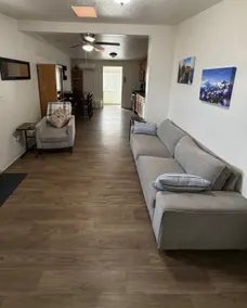 Private 2 bed/1bath w/lg yard/AC/laundry/parking - Image 5