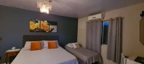 Natalina Pousada, Suite with hot tub - Image 3