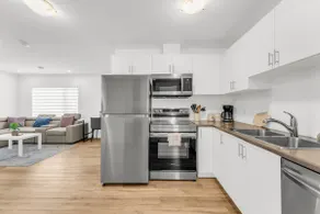 Cozy 2BR New Build | Near Falls & Wineries | - Image 4
