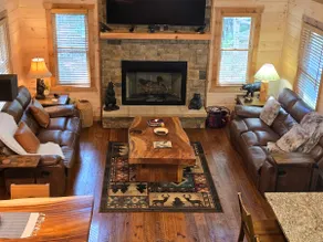 The Ultimate Entertainment Cabin: Raven’s Retreat - Image 2