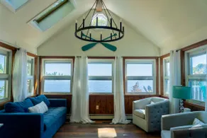 Hope's Haven-Lakefront House with Beautiful Views - Image 3