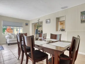 Cozy Oasis w/ Heated Pool 81~14 Min to the Beach! - Image 4