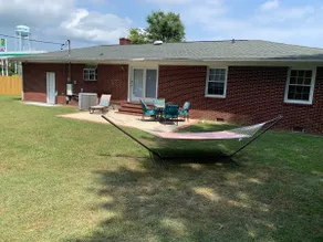 Coastal Cottage- 10 minutes from Camp Lejeune - Image 3
